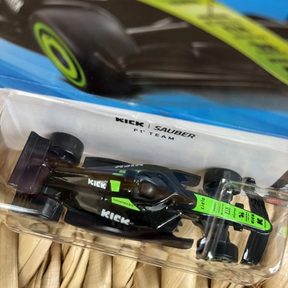 Hot Wheels Kick Sauber F1 Team Formula 1 Race Car Black Hotwheels Racing 🆕 2026